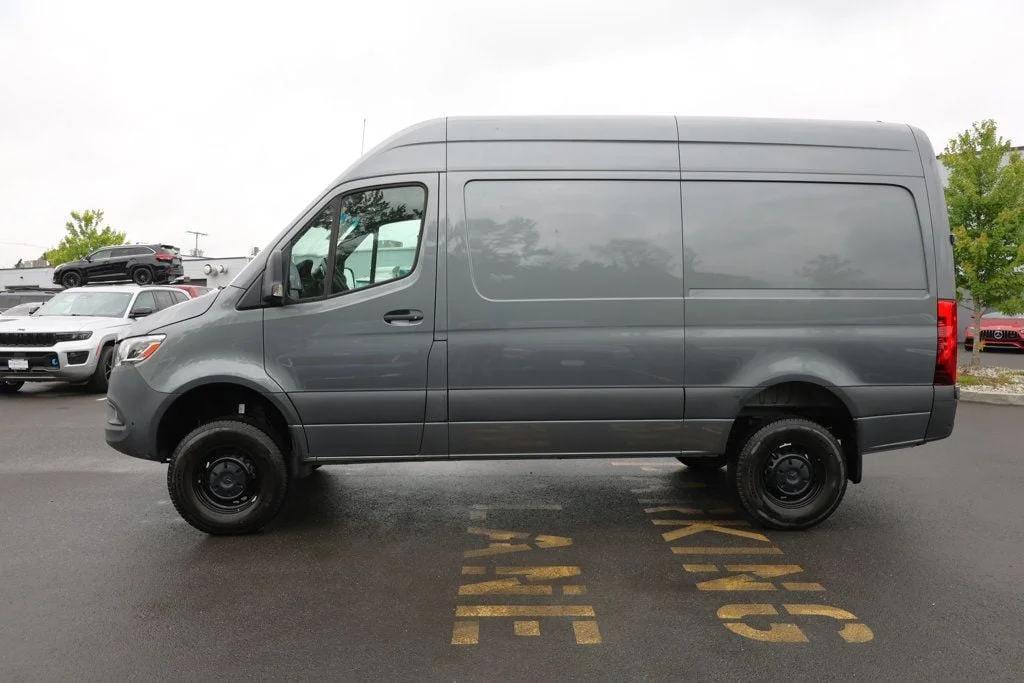 mercedes-benz sprinter crew van 2023 W1W4NBVY8PP576504 image mercedes-benz sprinter crew van 2023 W1W4NBVY8PP576504 image